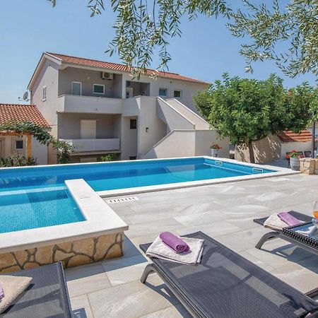Nice Apartment In Blace With Wifi Екстер'єр фото